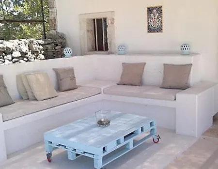 Sleeps 6 Pool Wifi Villa *