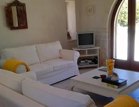 Sleeps 6 Pool Wifi Alberobello
